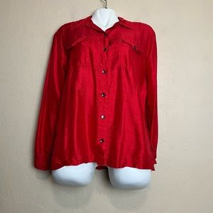 5/$30 Chico’s women long sleeve bottoms down shirt 100% silk size 2‎